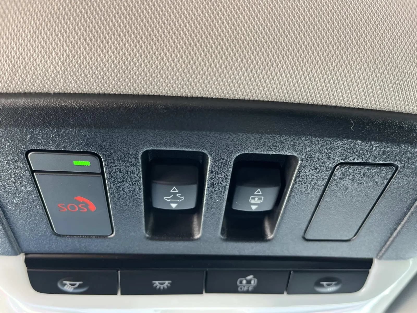 Used 2026 Nissan Pathfinder Platinum w/ Cargo Package AWD/4WD image 17