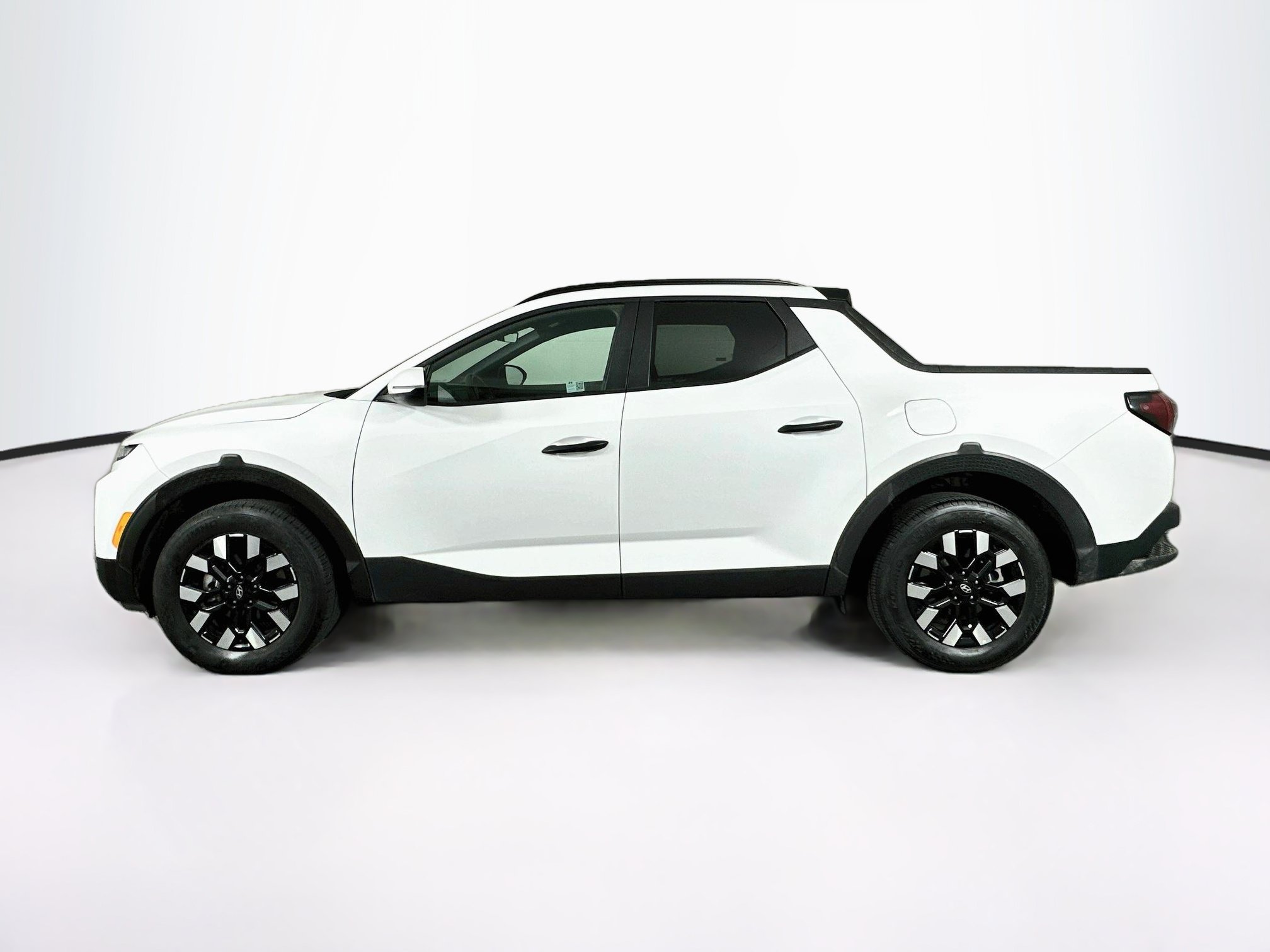 Used 2025 Hyundai Santa Cruz SEL AWD/4WD image 4