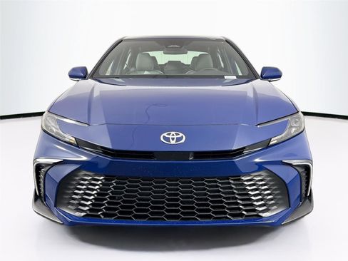 New 2026 Toyota Camry SE image 8