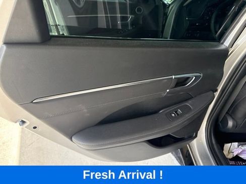 Used 2023 Hyundai Sonata Limited FWD image 14