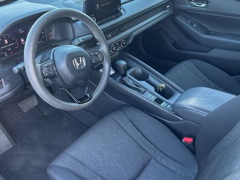 Used 2025 Honda Accord SE image 8