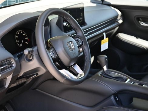 New 2027 Honda HR-V EX-L image 14