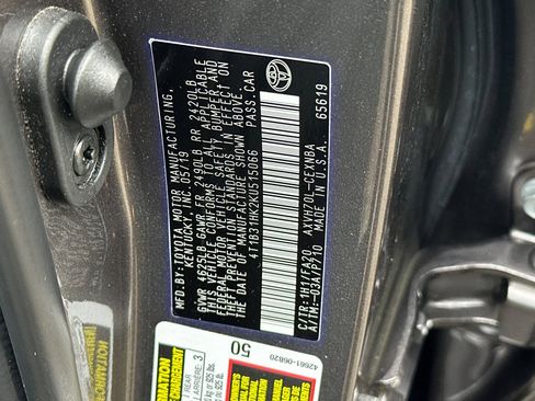 Used 2019 Toyota Camry LE image 25