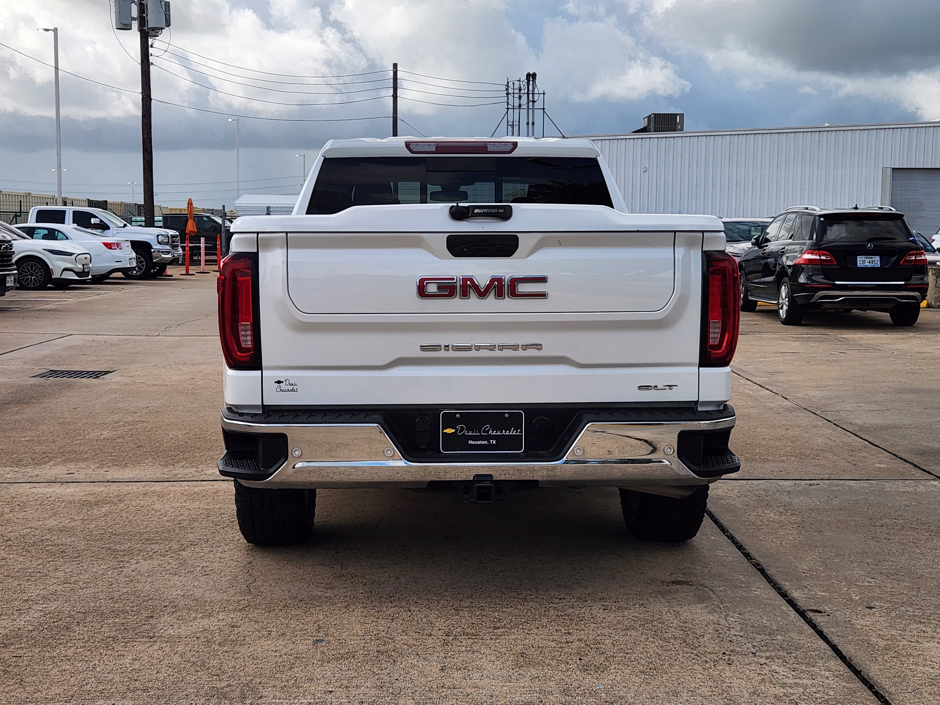 Used 2020 GMC Sierra 1500 SLT RWD image 7