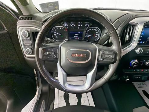 Used 2022 GMC Sierra 1500 SLE AWD/4WD image 11