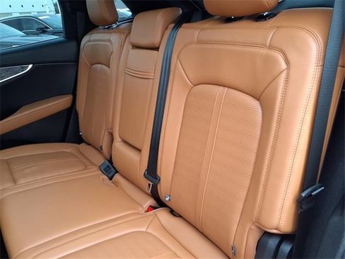 Certified 2022 Lincoln Nautilus Black Label w/ Class II Trailer Tow Package image 9