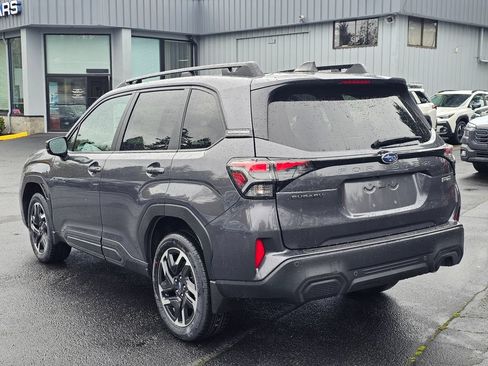 New 2026 Subaru Forester Touring AWD/4WD image 3