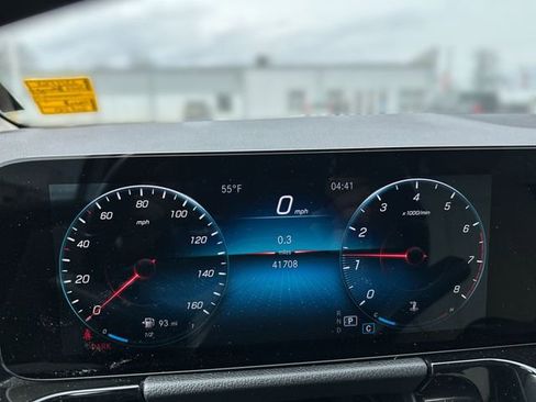 Used 2022 Mercedes-Benz GLA 250 4MATIC image 12