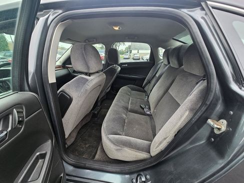 Used 2011 Chevrolet Impala LS FWD image 22