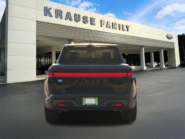 Used 2025 Rivian R1T Adventure Dual AWD/4WD image 7
