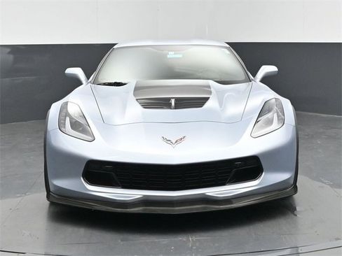 Used 2017 Chevrolet Corvette Z06 image 3