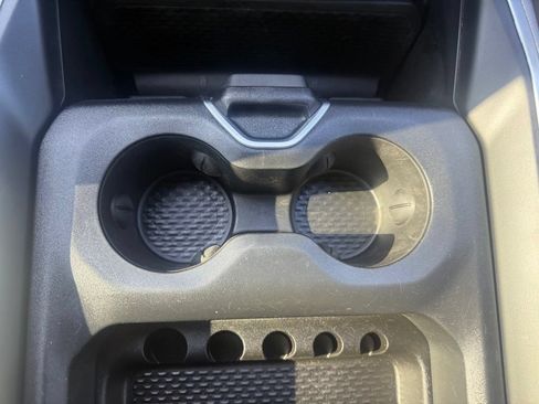 Used 2023 RAM 1500 Big Horn AWD/4WD image 30