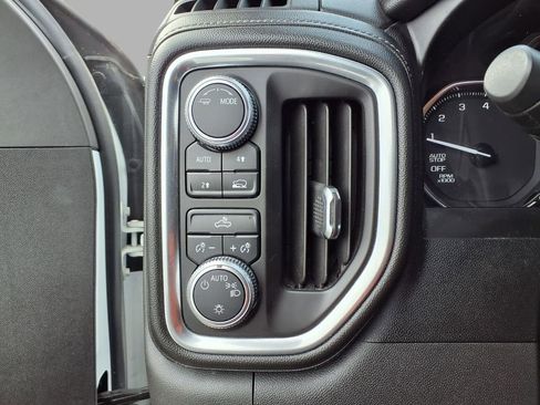 Used 2020 GMC Sierra 1500 SLE w/ SLE Value Package image 12