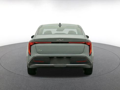 Used 2025 Kia K4 FWD image 8
