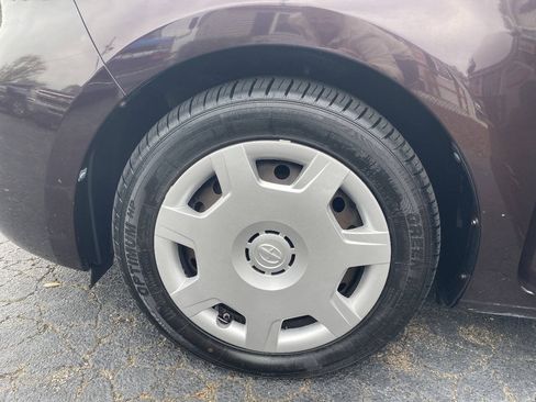 Used 2010 Scion xB FWD image 13