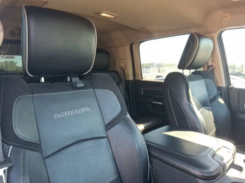 Used 2019 RAM 2500 Laramie AWD/4WD image 13