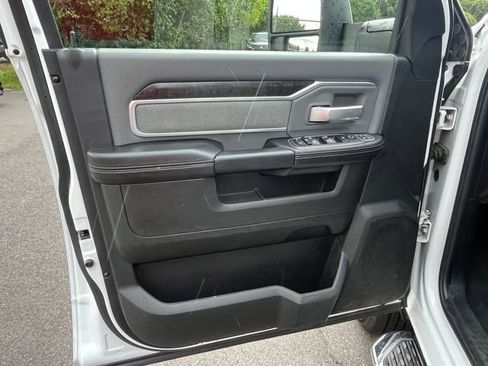 Used 2023 RAM 2500 Big Horn w/ Level 1 Equipment Group image 11