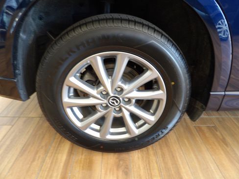 Certified 2025 MAZDA CX-5 AWD 2.5 S w/ Preferred Package image 5