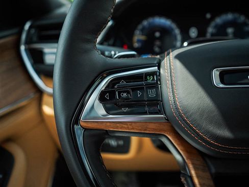 New 2025 Jeep Grand Cherokee Summit image 20