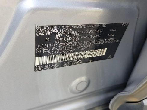Used 2017 Toyota RAV4 Limited FWD image 6