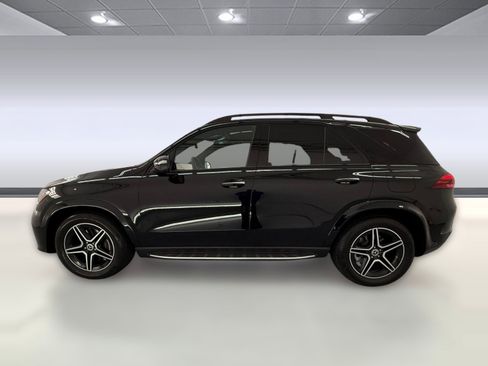 Used 2026 Mercedes-Benz GLE 450e 4MATIC image 2