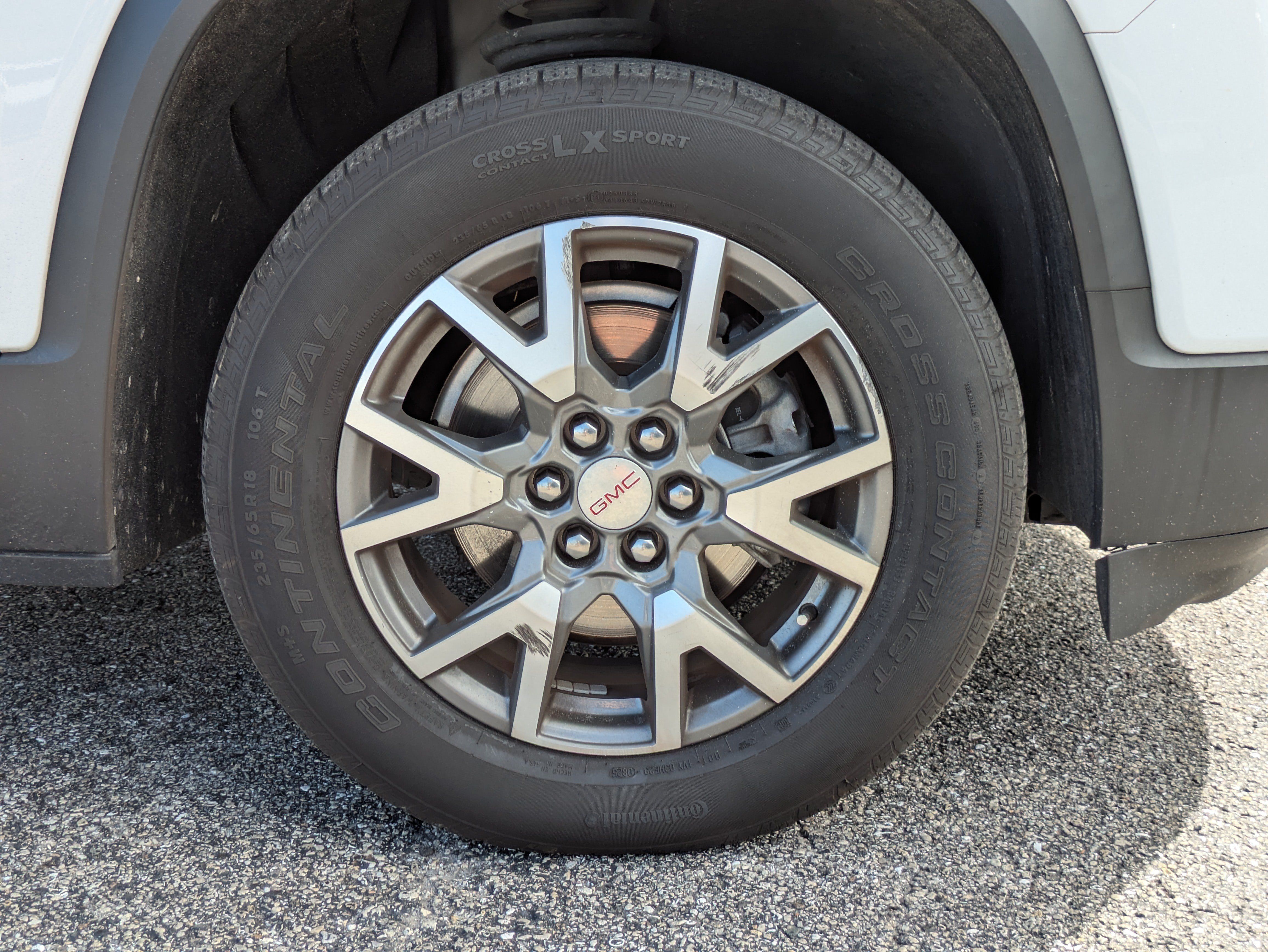 Used 2023 GMC Acadia SLE FWD image 11