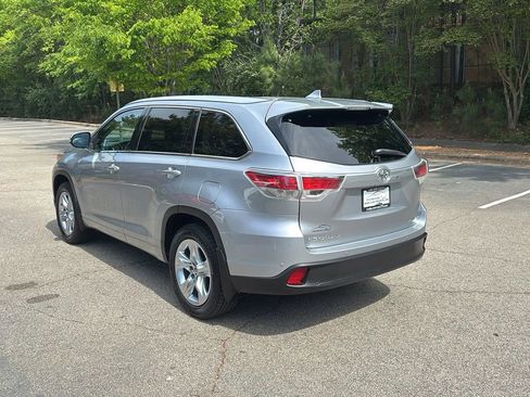 Used 2016 Toyota Highlander Limited Platinum image 7