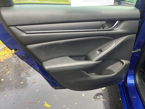 Used 2022 Honda Accord Sport Special Edition image 10