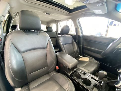 Used 2019 Subaru Outback 2.5i Limited AWD/4WD image 28