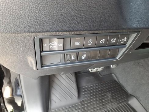 New 2026 Toyota Tundra SR5 AWD/4WD image 10