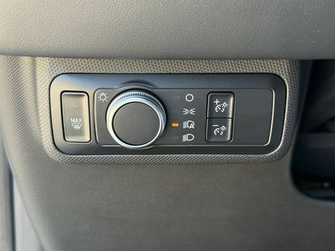 Used 2021 Ford Mustang Mach-E Select AWD/4WD image 22
