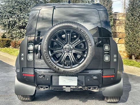 New 2026 Land Rover Defender 110 image 4