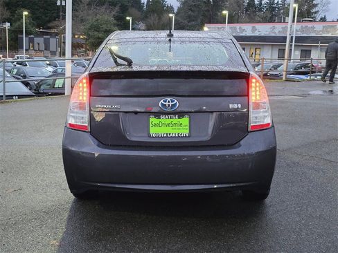 Used 2011 Toyota Prius Two image 6