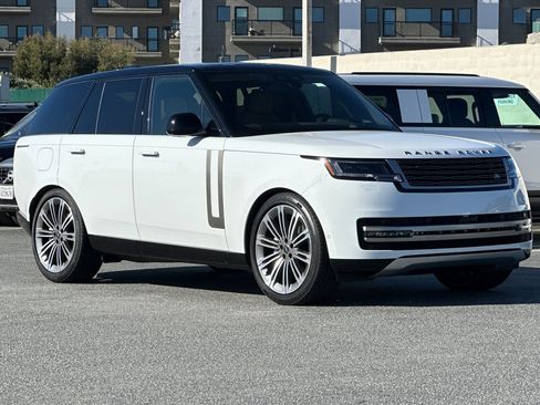 New 2025 Land Rover Range Rover SE image 7