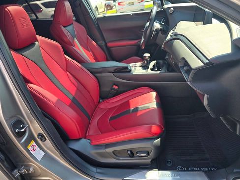 Used 2019 Lexus UX 200 F Sport FWD image 21