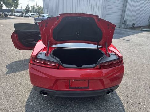 Used 2016 Chevrolet Camaro LT RWD image 12