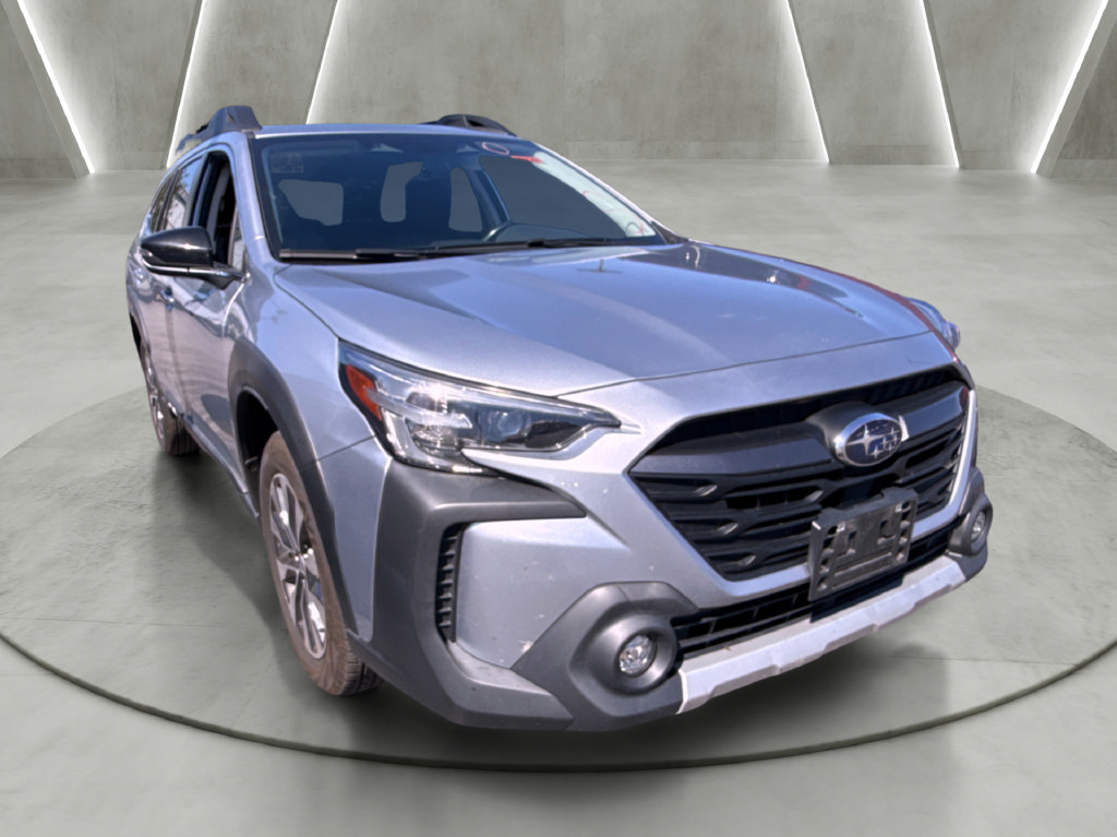 Used 2023 Subaru Outback Limited AWD/4WD image 1
