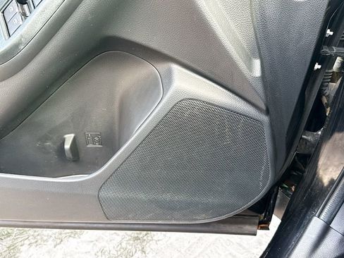 Used 2018 Subaru Forester 2.5i Premium image 20