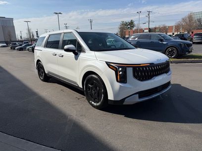 New 2026 Kia Carnival LX