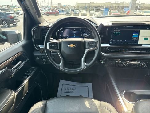 Used 2025 Chevrolet Silverado 2500 LT w/ Safety Package image 17