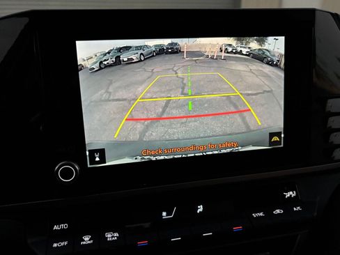 Used 2025 Toyota Camry LE image 17