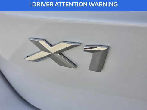 Used 2025 BMW X1 xDrive28i image 10