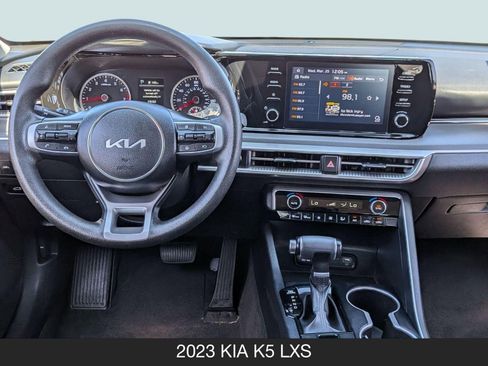 Used 2023 Kia K5 LXS image 13