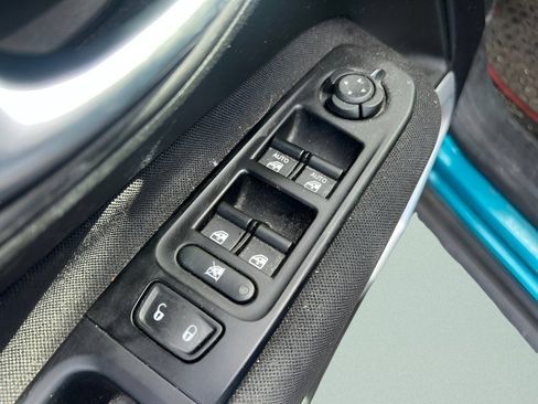 Used 2021 Jeep Renegade Sport w/ Sport Appearance Group AWD/4WD image 22