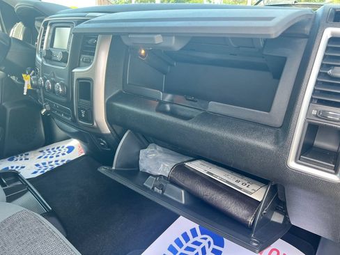 Used 2017 RAM 1500 Big Horn AWD/4WD image 39