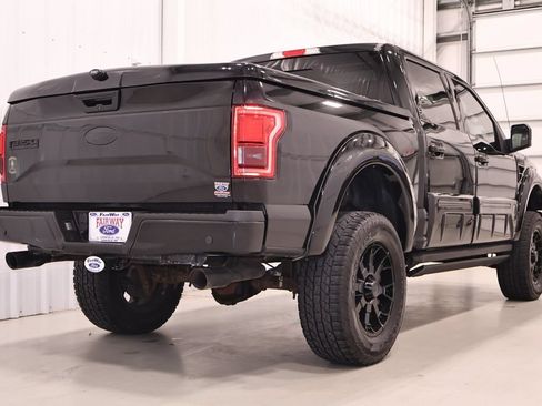 Used 2016 Ford F150 Lariat w/ Equipment Group 502A Luxury AWD/4WD image 9