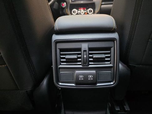 Certified 2025 Subaru Forester Wilderness w/ Wilderness Package image 30