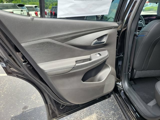 New 2026 Buick Envista Sport Touring w/ Convenience I Package FWD image 11