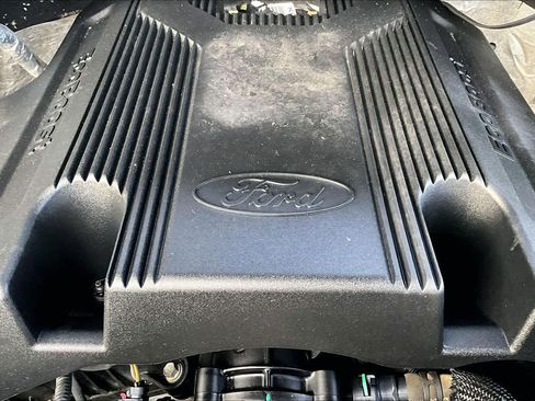 Used 2019 Ford F150 XLT w/ Max Trailer Tow Package image 32