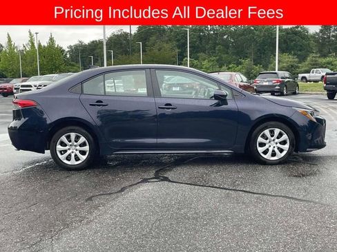 Used 2024 Toyota Corolla LE FWD image 6
